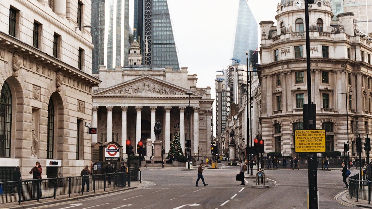 Base Rate Held at 4%: What It Means for Mortgages and Savings