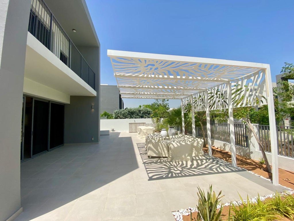 5 BEDROOM VILLA | FURNISHED | READY